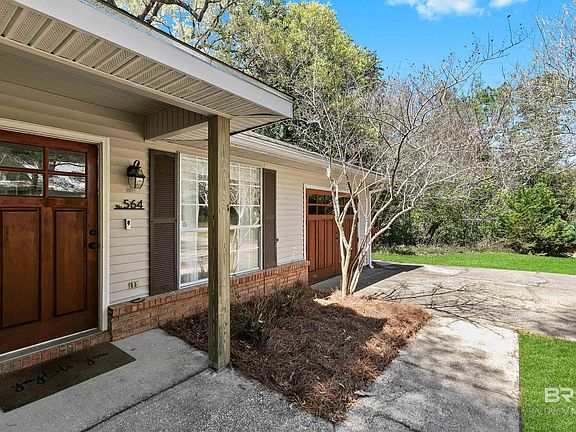 3rd image of 564 Southern Run