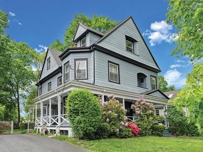 61 Walker St, Newtonville, MA, 02460