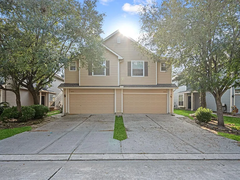 20319 Arbolada Green Ct — Photo 2