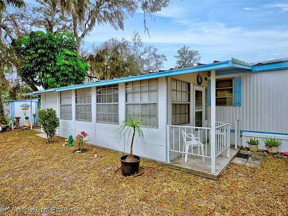 4th image of 3311 Sonnet Rd