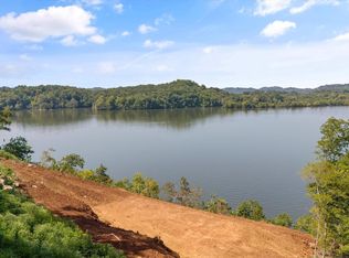 2132 Delta Queen Rd, Louisville, TN 37777