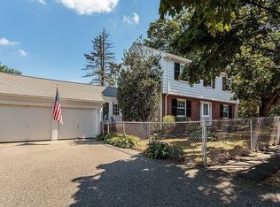 58 Century Ln, Milton, MA 02186