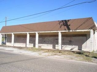 715 E 6th St, Mission, TX 78572