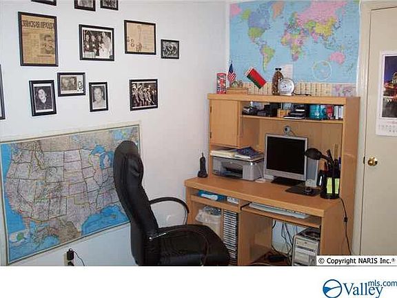 4th image of 211 Rebecca Pines Dr NW