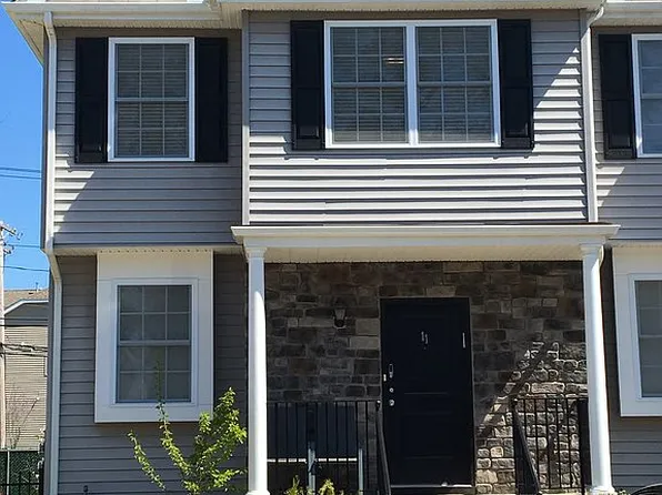 11 Rivka Ln, Lakewood, NJ 08701