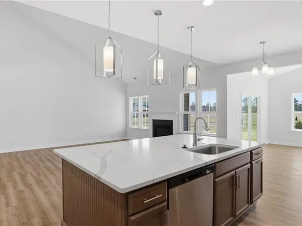6026 Sam Callis Cir, Suffolk, VA 23435