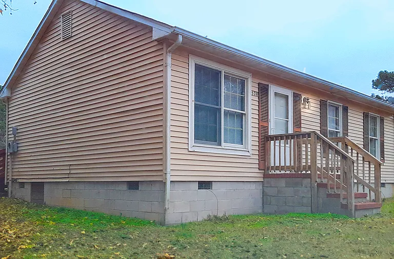 520 Lancaster Creek Dr — Photo 1
