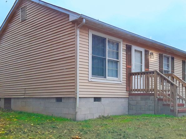 520 Lancaster Creek Dr