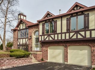 9320 Drummond Dr #6, Tinley Park, IL 60487