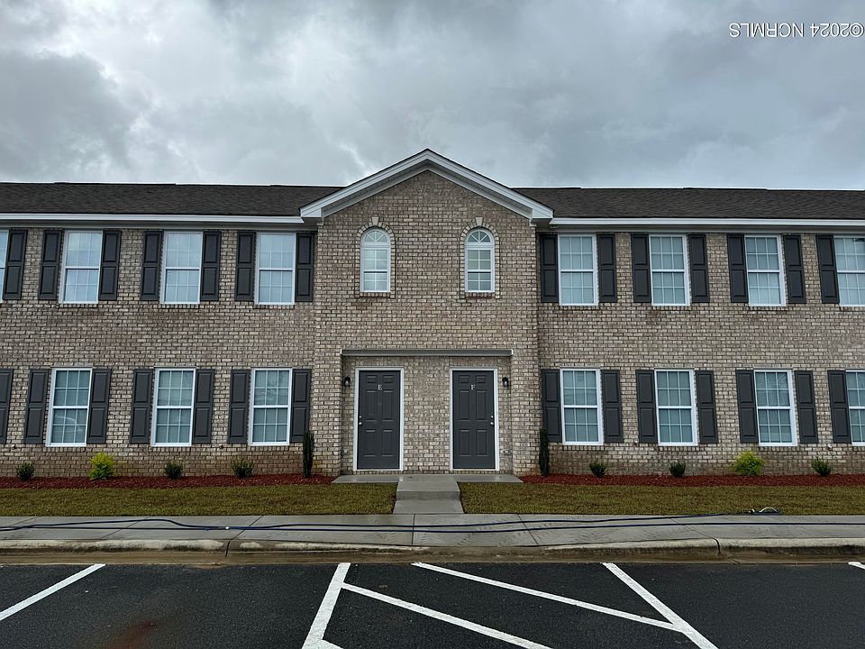 1st image of 1151 Cross Creek Cir