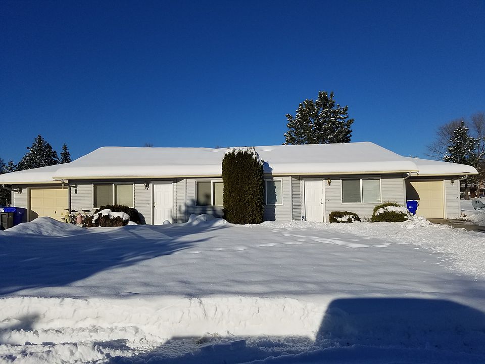 2nd image of 3513 E 2nd Ct #B