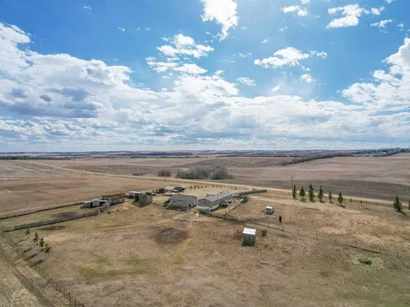 40321 SW Range Road 251, Lacombe County, AB T0C 0Y0