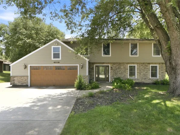 3091 Shakertown Rd, Dayton, OH 45434