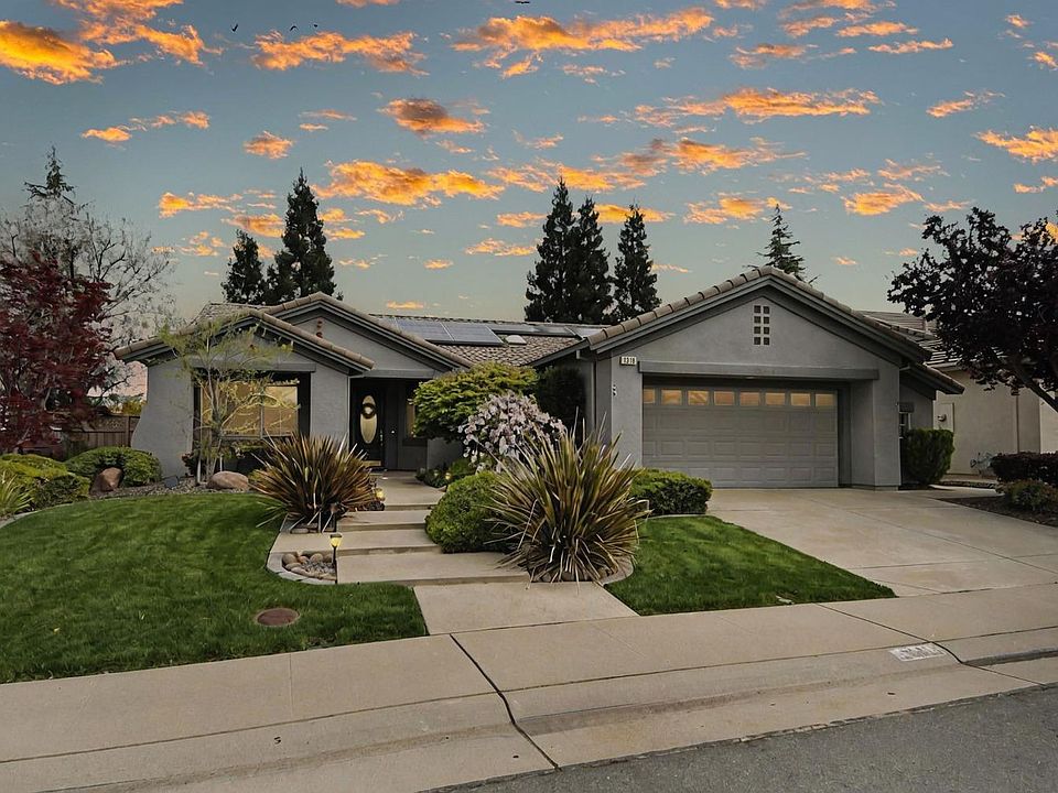 1st image of 1318 Rose Bouquet Dr