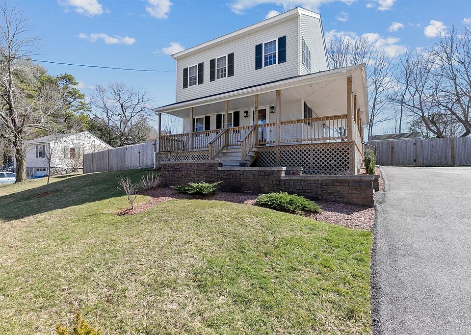 1st image of 85 Nadeau Dr