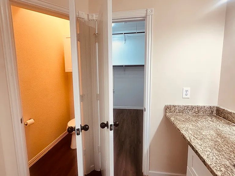 1029 Port Mansfield Dr — Photo 15