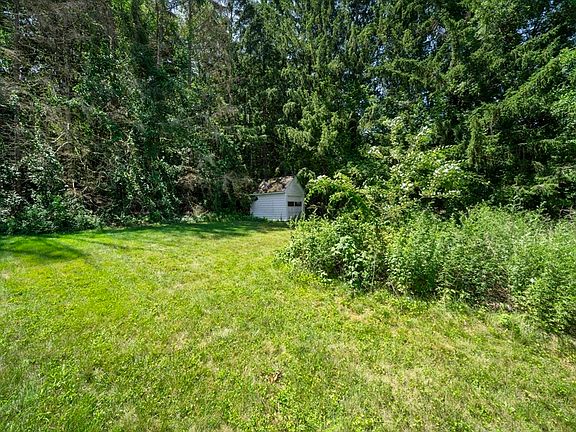 4th image of 41 Martin Farms Rd