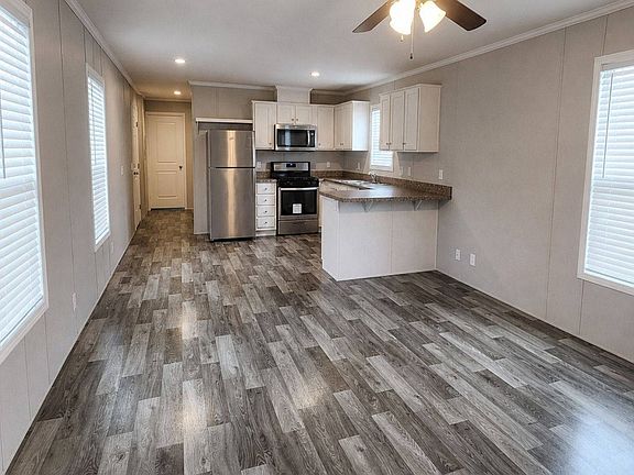 3rd image of 352 Emerald Dr #41