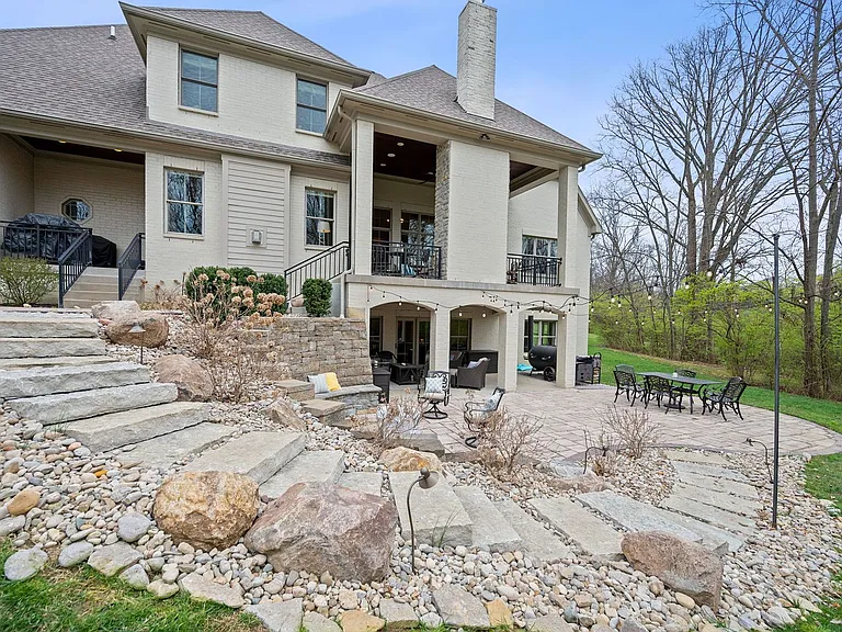 7715 Cathedral Hill Dr — Photo 62