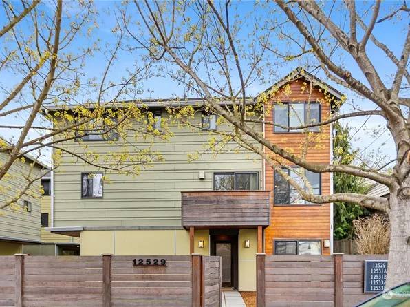 12529 26th Avenue NE, Seattle, WA 98125