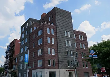 75 Columbia Street in Columbia St Waterfront District