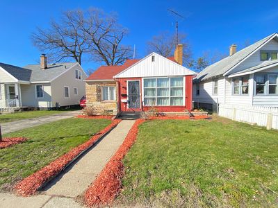 2074 W Sherman Blvd, Muskegon, MI, 49441