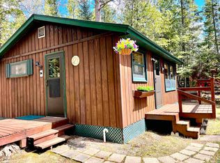10493 Lake Dr, Hibbing, MN 55746