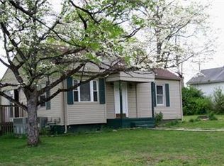 2700 Sanderson Rd, Knoxville, TN 37921