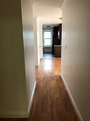 Rented by Green Home NY Realty LLC | media 25