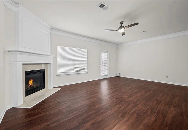 5662 Lawley Dr — Photo 5