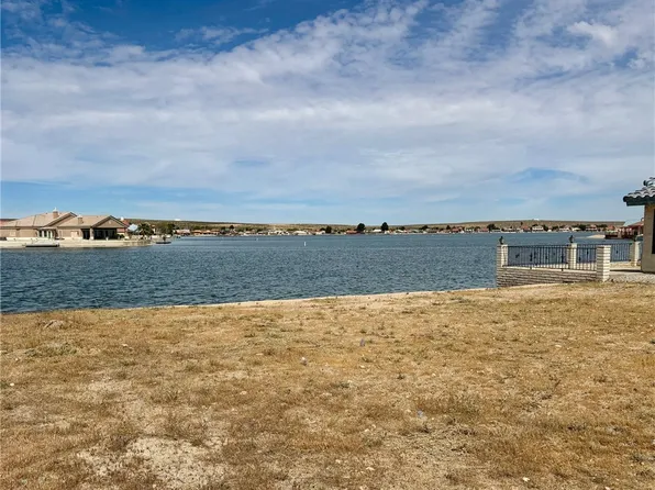 26322 Corona Dr #373, Helendale, CA 92342