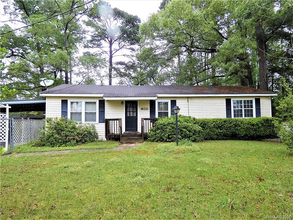 1st image of 379 Teague Dr