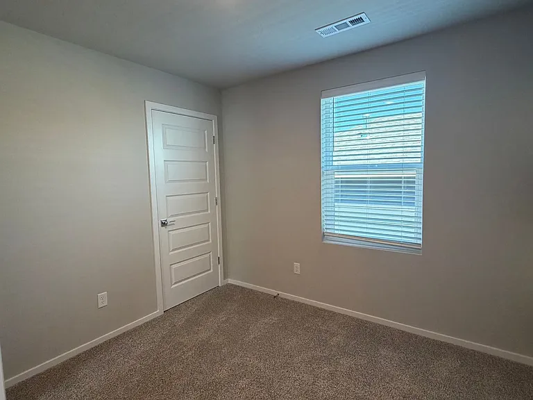 931 S Zeelar St — Photo 24