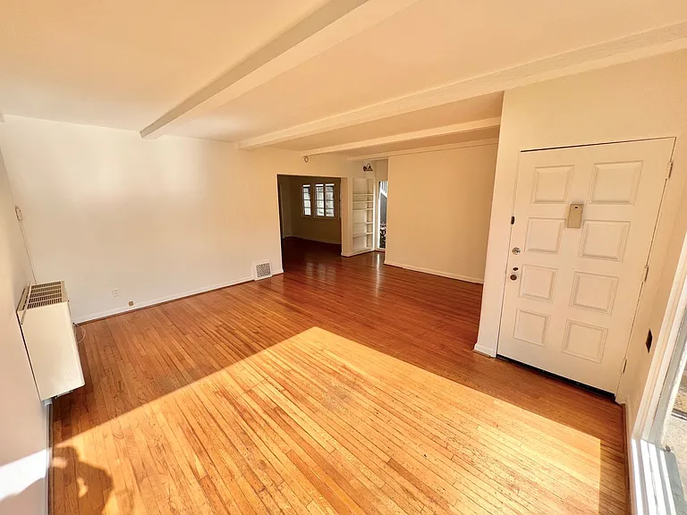 227 Granada Ave — Photo 12