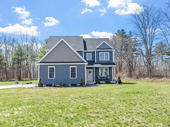11 Wilson Rd, Berlin, MA 01503