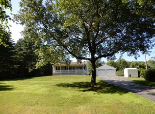 93 Dow Rd, Gorham, ME 04038