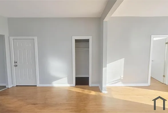 1215 S Homan Ave #3F — Photo 4