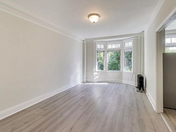 4th image of 625 Leavenworth St APT 301