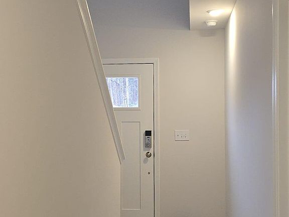 3rd image of 2324 Donnelly Hills Ln