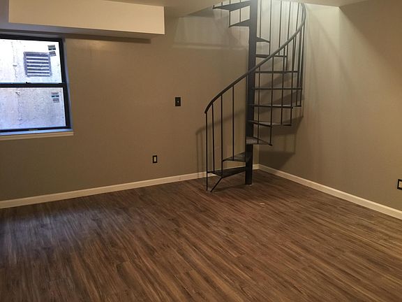4th image of 8915 138th St