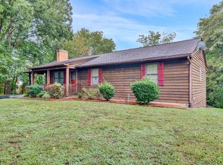 626 Texas Hollow Rd, Salem, VA 24153