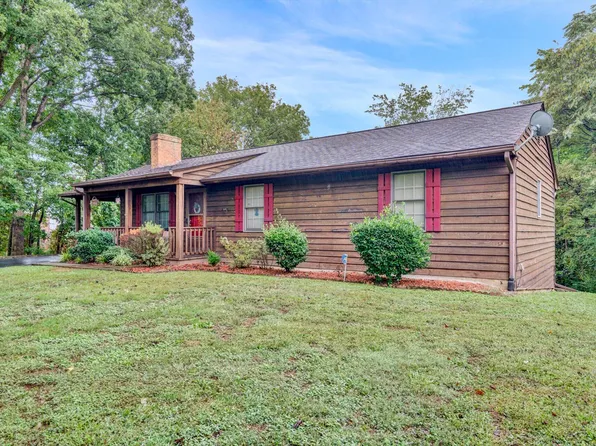 626 Texas Hollow Rd, Salem, VA 24153