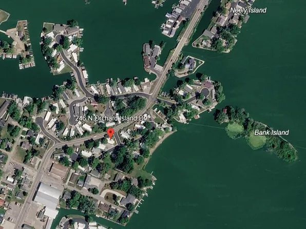 246 N Orchard Island Dr #50, Russells Pt, OH 43348