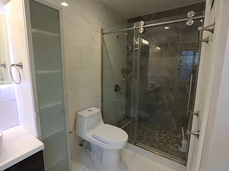 2512 Siwanoy Dr — Photo 19