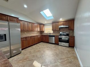 25312 58th Ave #2, Little Neck, NY 11362