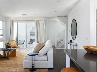 132 Mercer Way, Costa Mesa, CA 92627