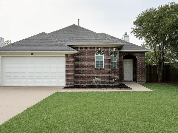 534 Meadow Ln, Forney, TX 75126
