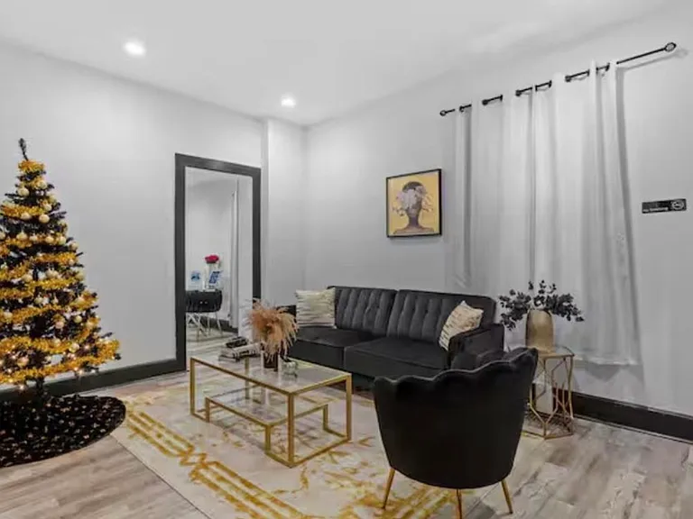 204 Academy St #1 — Photo 10