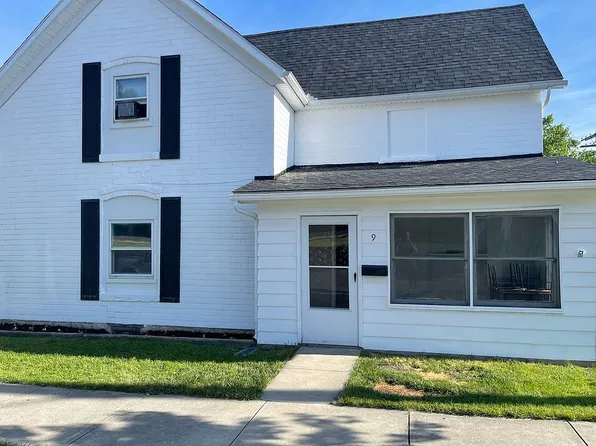 9 W Water St, Versailles, OH 45380