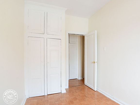 5th image of 601 Park Pl #29